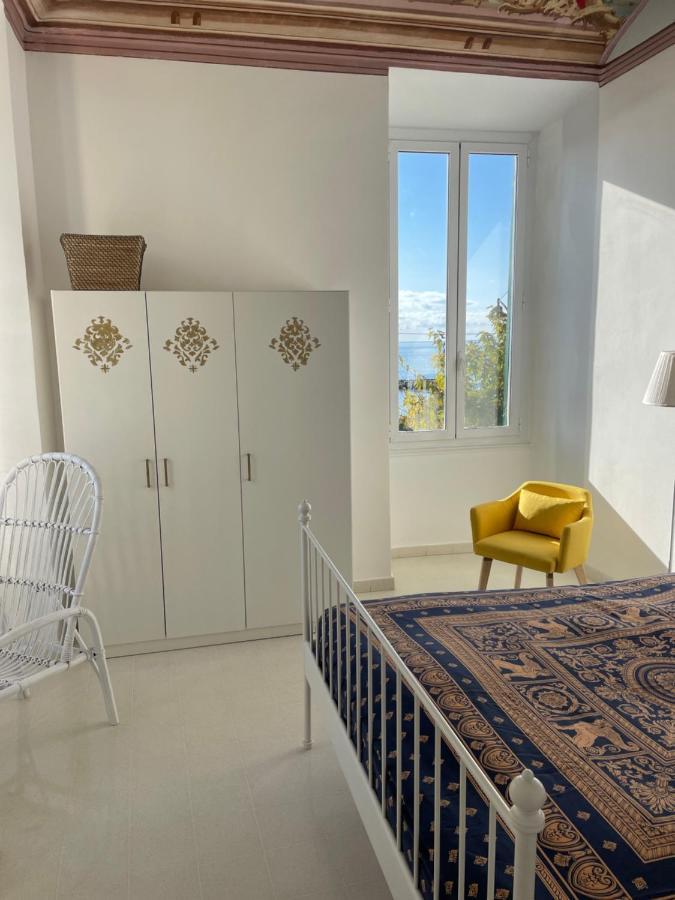 Casa Del Cardinale Apartment Santo Stefano al Mare Bagian luar foto