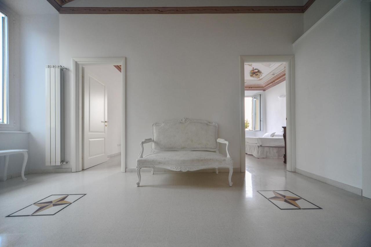 Casa Del Cardinale Apartment Santo Stefano al Mare Bagian luar foto